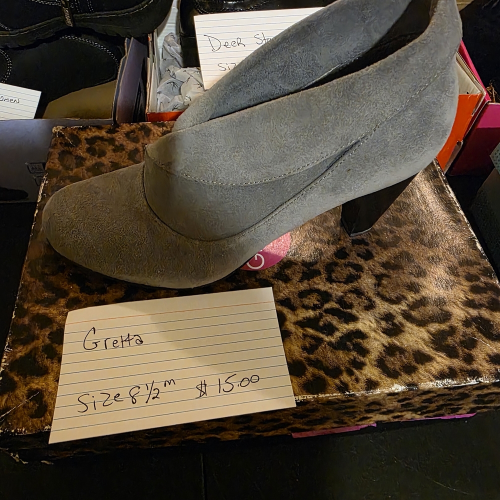 Stylish Gray Heeled Boots for Women